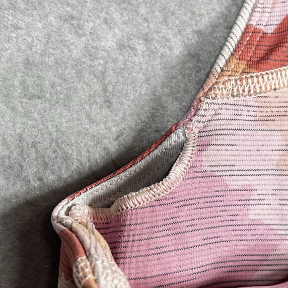 Outdoor Voices Crop Athletic Tank Top Sports Bra Sz Small Printed Camo Pink - Picture 8 of 11